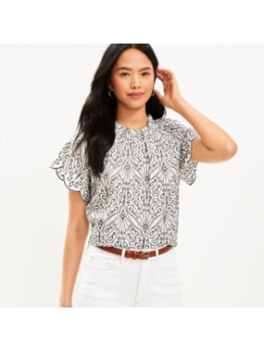 Loft EUC Women's Gray White Embroidered Cap Sleeve Blouse Size M/L Tag Missing